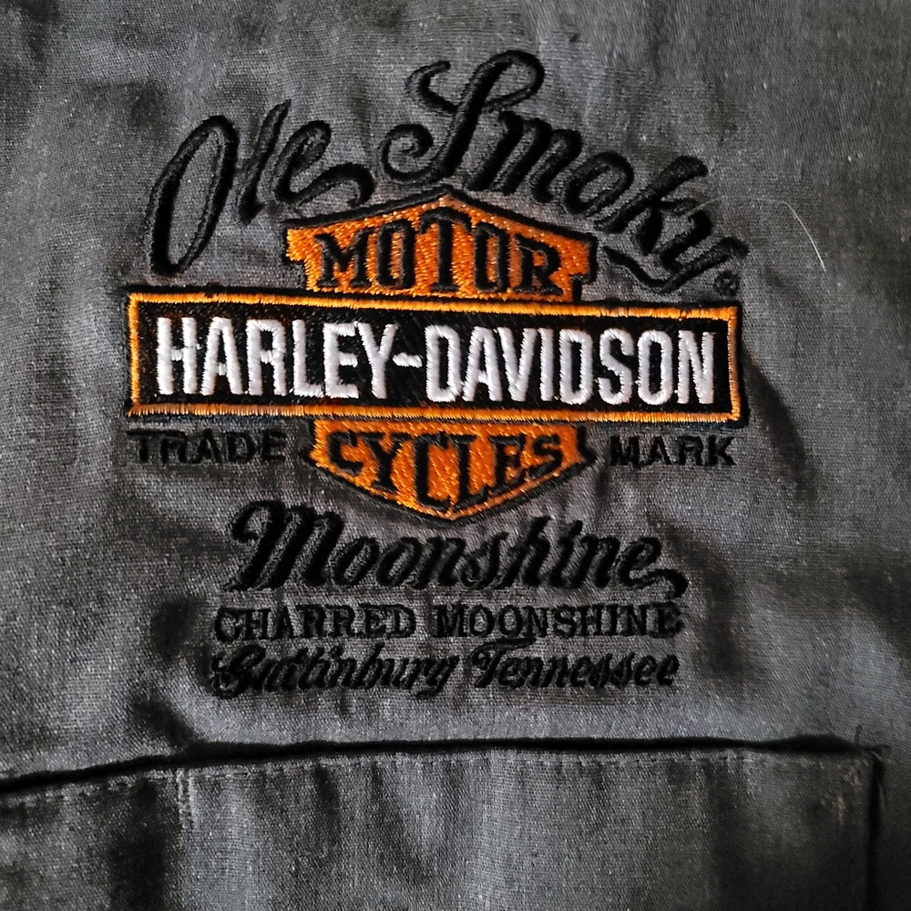 Mens short sleeves button down shirt